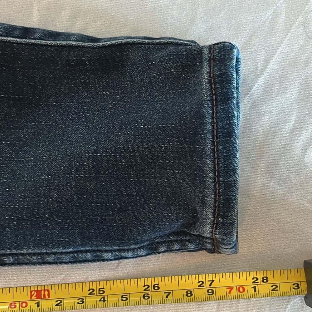 A&F Skinny Jeans - Picture 5 of 6